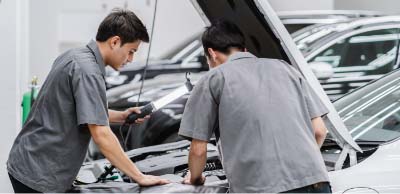 Kia Engine Service Technicians