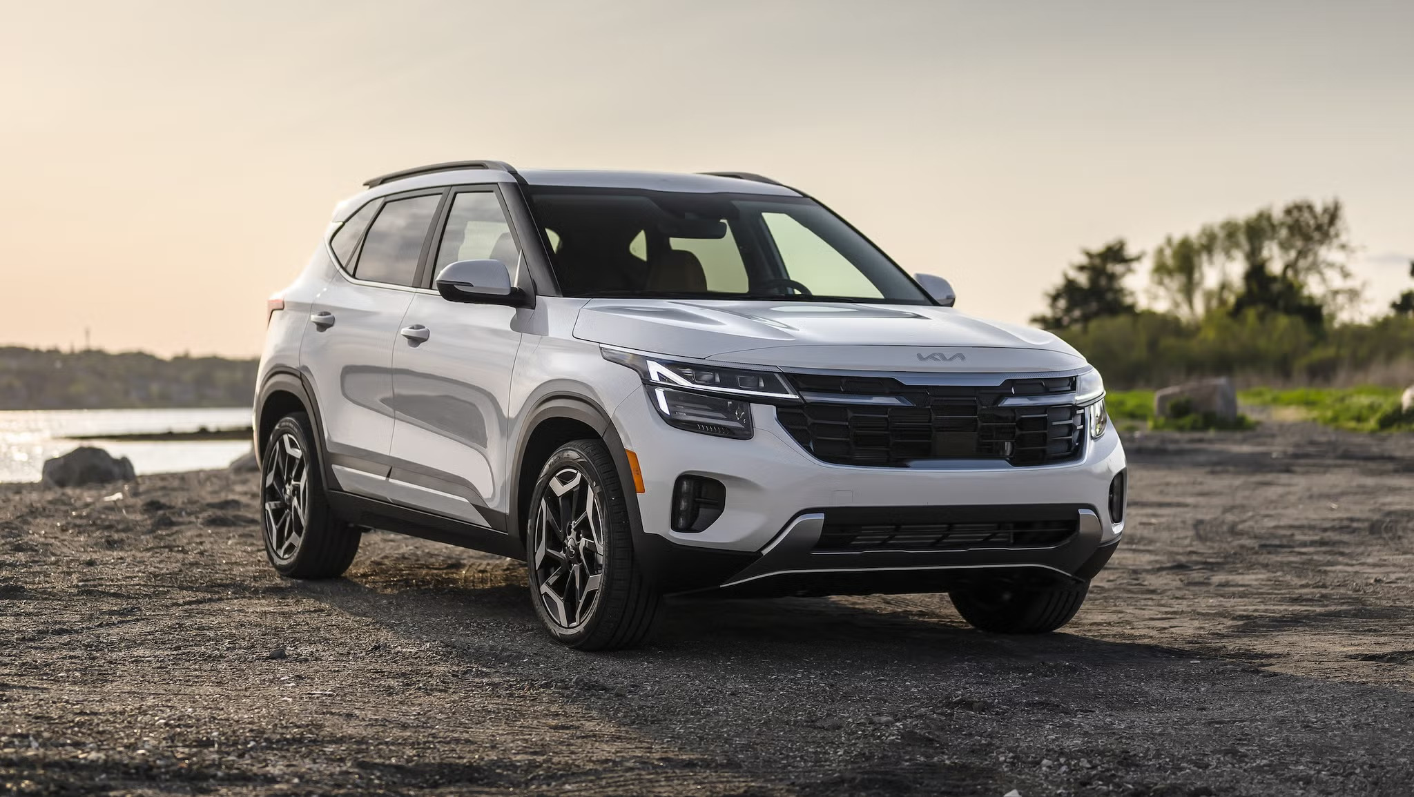 2026 Kia Seltos LX FWD 2026 Kia Seltos LX FWD